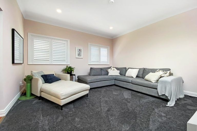 Photo of property in 55 Mckinley Crescent, Brooklyn, Wellington, 6021