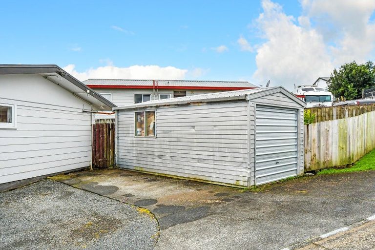 Photo of property in 31 Takanini Road, Takanini, 2112