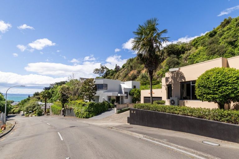 Photo of property in 145 Milton Road, Bluff Hill, Napier, 4110