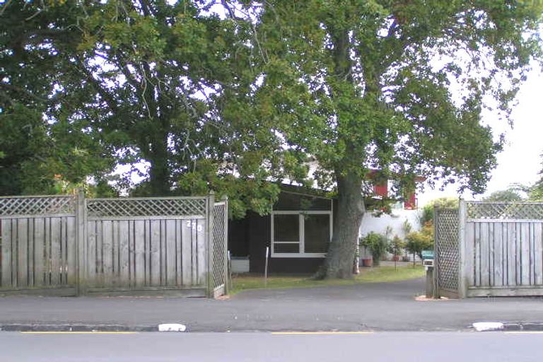 Photo of property in 2/270 Lake Road, Hauraki, Auckland, 0622