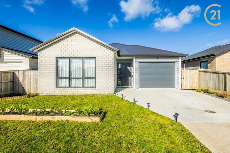 Photo of property in 11 Piripono Crescent, Pukekohe, 2120