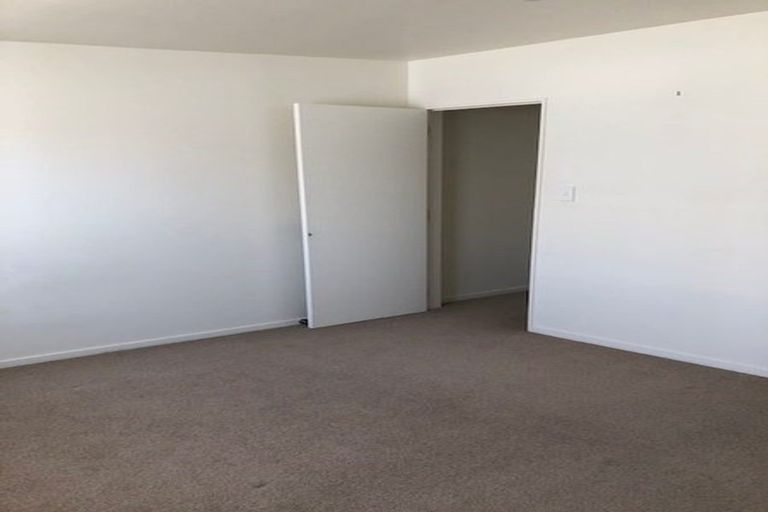 Photo of property in 11 Gordon Place, Newtown, Wellington, 6021