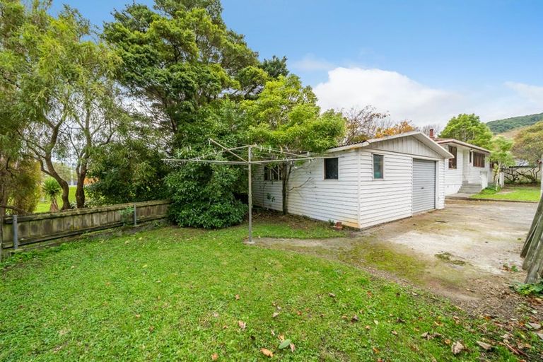 Photo of property in 44 Cleary Street, Waterloo, Lower Hutt, 5011