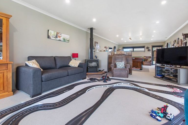 Photo of property in 28 Kerry Court, Cromwell, 9310