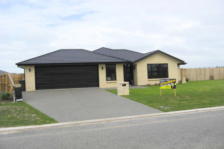 Photo of property in 13f Fairfield Way, Rolleston, 7614