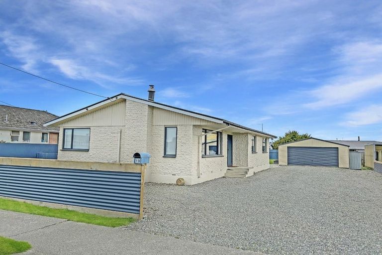 Photo of property in 19 Charlton Road, Gore, 9710