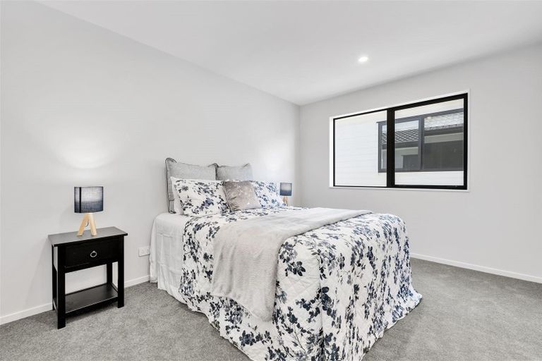 Photo of property in 48 Hikuawa Road, Flat Bush, Auckland, 2019