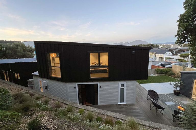 Photo of property in 16 Tully Street, Kilbirnie, Wellington, 6022