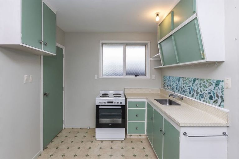 Photo of property in 2/1046 Colombo Street, St Albans, Christchurch, 8014