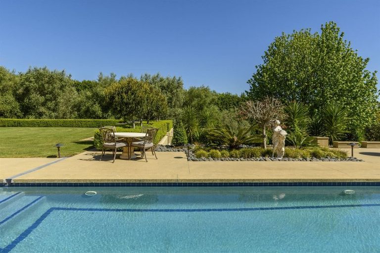 Photo of property in 56d Plummers Point Road, Whakamarama, 3172