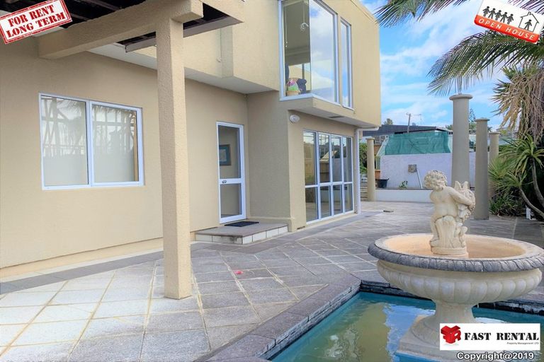 Photo of property in 59 Beach Road, Castor Bay, Auckland, 0620
