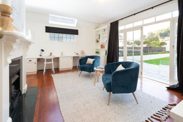 Photo of property in 17 Ludlam Street, Seatoun, Wellington, 6022