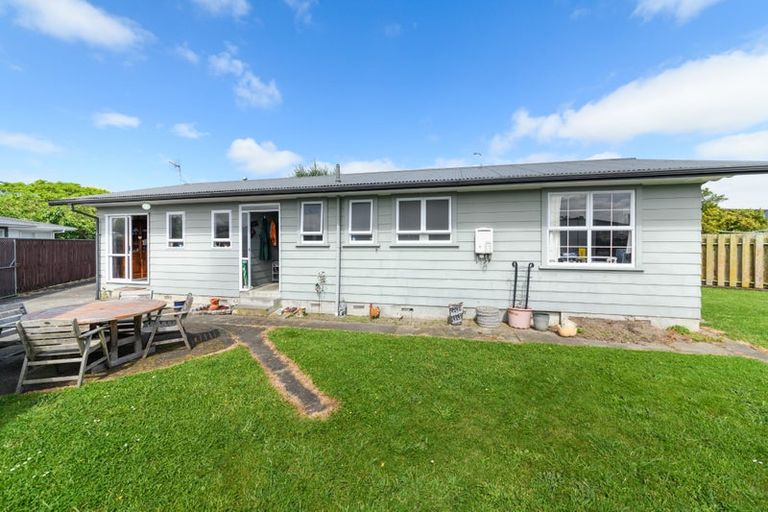 Photo of property in 6 Oban Place, Awapuni, Palmerston North, 4412