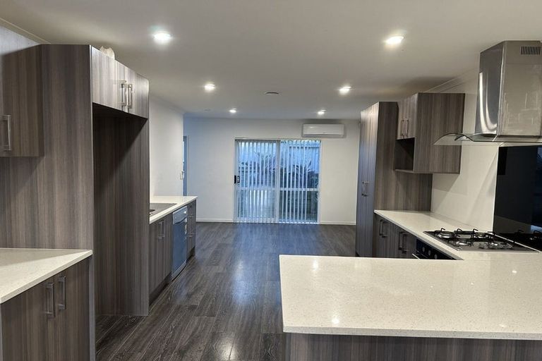 Photo of property in 6 Kanga Lane, Manurewa, Auckland, 2102