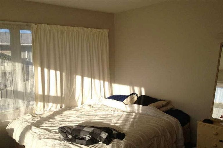 Photo of property in 2/11 Maxwell Street, Riccarton, Christchurch, 8041