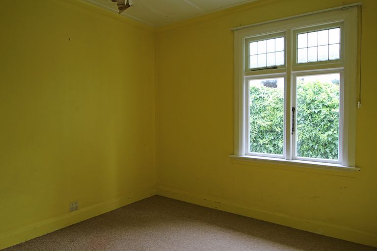Photo of property in 16 Greta Street, South Hill, Oamaru, 9400