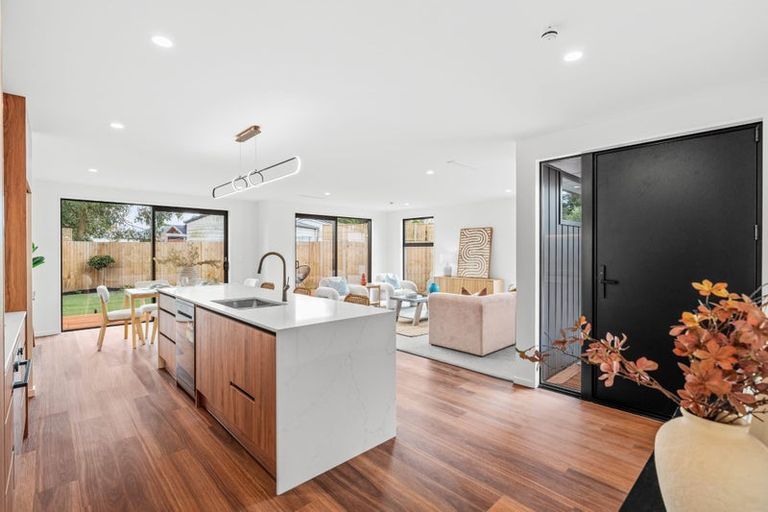 Photo of property in 13 Whitby Street, Burnside, Christchurch, 8053