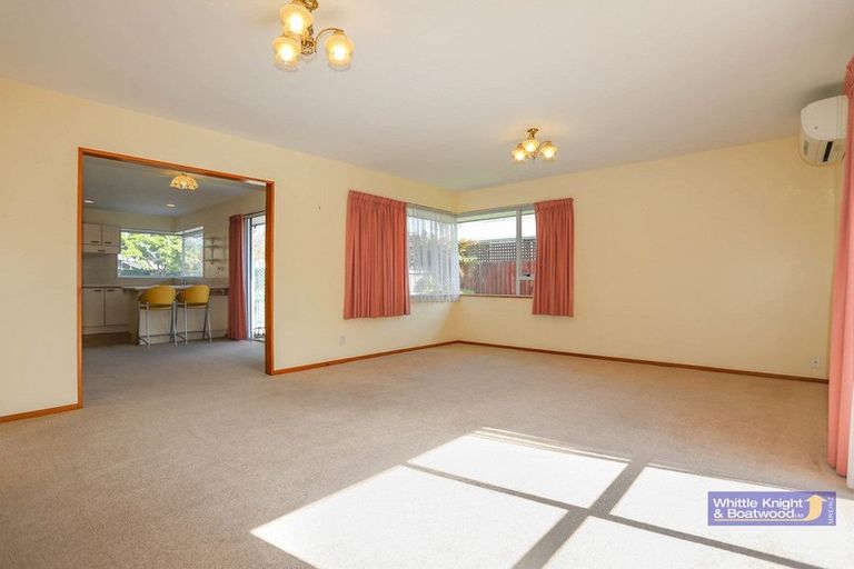 Photo of property in 27a Koromiko Street, Saint Martins, Christchurch, 8022