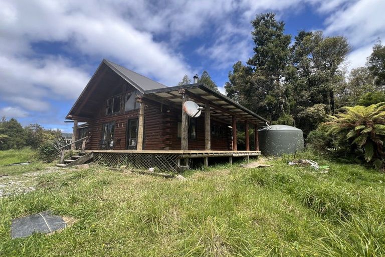 Photo of property in 236 Omoto Valley Road, Kaiata, Greymouth, 7805