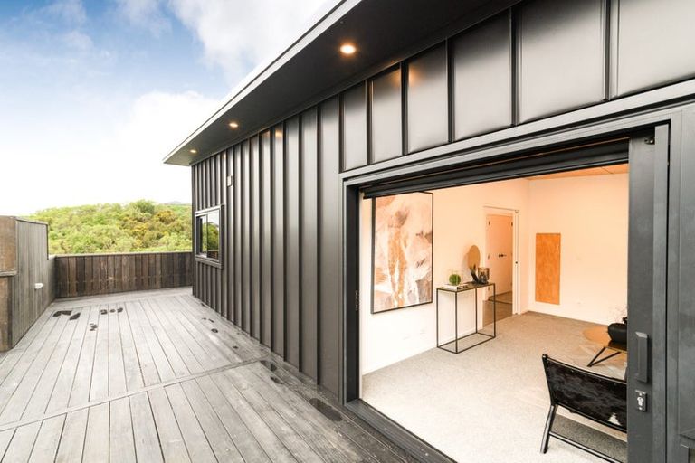 Photo of property in 125 Cashmere Drive, Fitzherbert, Palmerston North, 4410