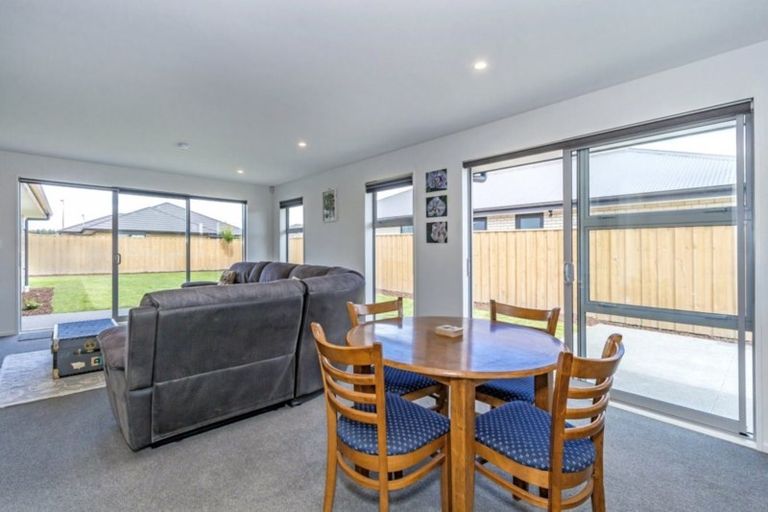 Photo of property in 10 Longcot Drive, Rolleston, 7615