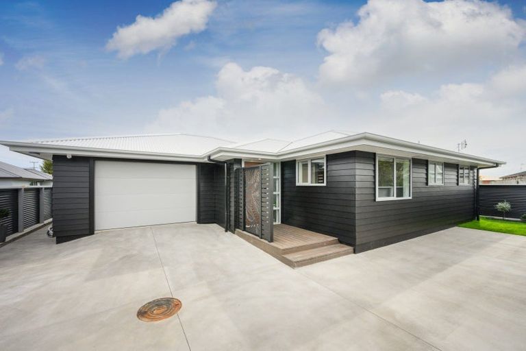 Photo of property in 83a Seabury Avenue, Foxton Beach, Foxton, 4815