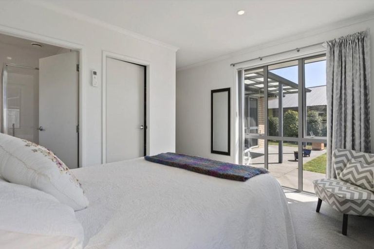 Photo of property in 56b Alberta Road, Glen Avon, New Plymouth, 4312