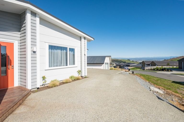 Photo of property in 23 Huntaway Close, Stoke, Nelson, 7011