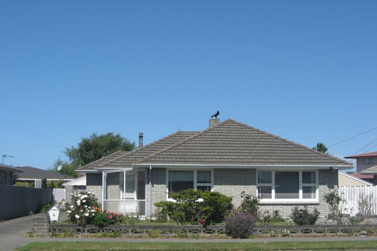 Photo of property in 6 Highsted Road, Bishopdale, Christchurch, 8053