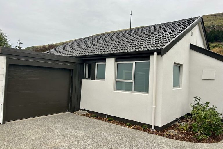 Photo of property in 2/29 Sumnervale Drive, Sumner, Christchurch, 8081