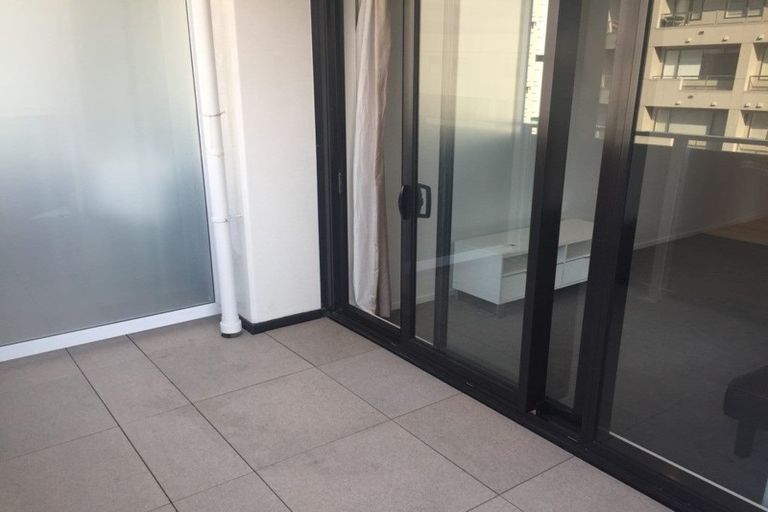 Photo of property in 17 Wakefield Road, Favona, Auckland, 2024