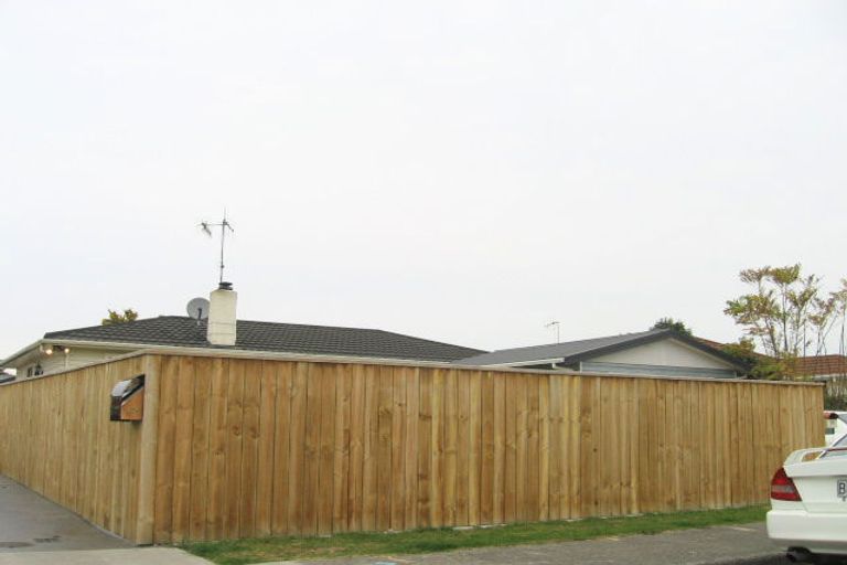 Photo of property in 1/34 Chester Street, Taradale, Napier, 4112