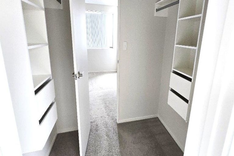 Photo of property in 72 Seafarer Crescent, Stanmore Bay, Whangaparaoa, 0932