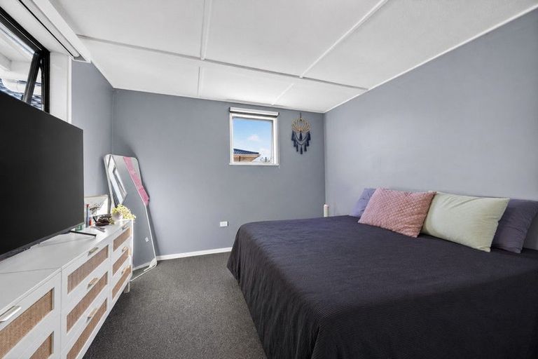 Photo of property in 100 Kuripuni Street, Kuripuni, Masterton, 5810