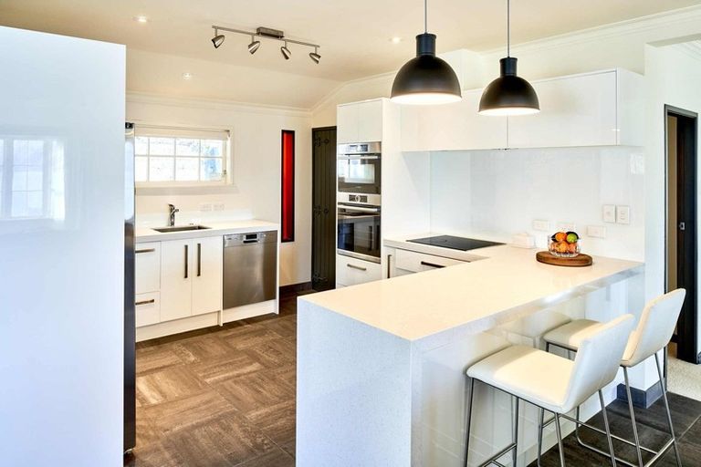 Photo of property in 7 Wilkinson Street, Oriental Bay, Wellington, 6011