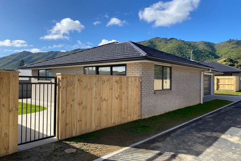 Photo of property in 110b Main Road, Waikanae, 5036