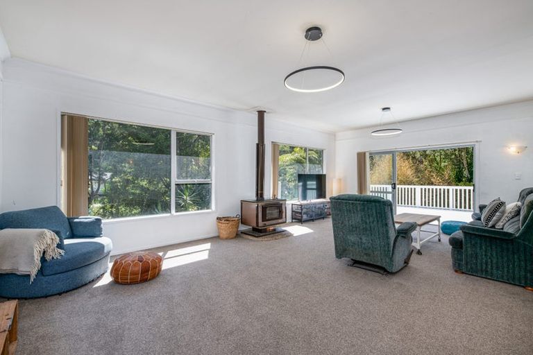 Photo of property in 318 Huia Road, Titirangi, Auckland, 0604