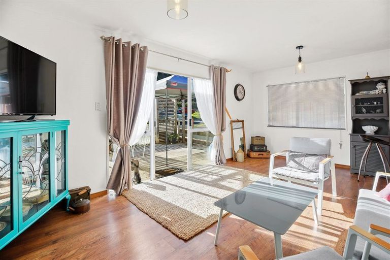 Photo of property in 106 Coromandel Street, Thames, 3500