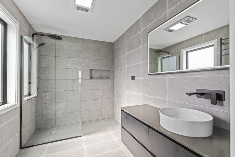 Photo of property in 13 Hautoa Lane, Flat Bush, Auckland, 2019