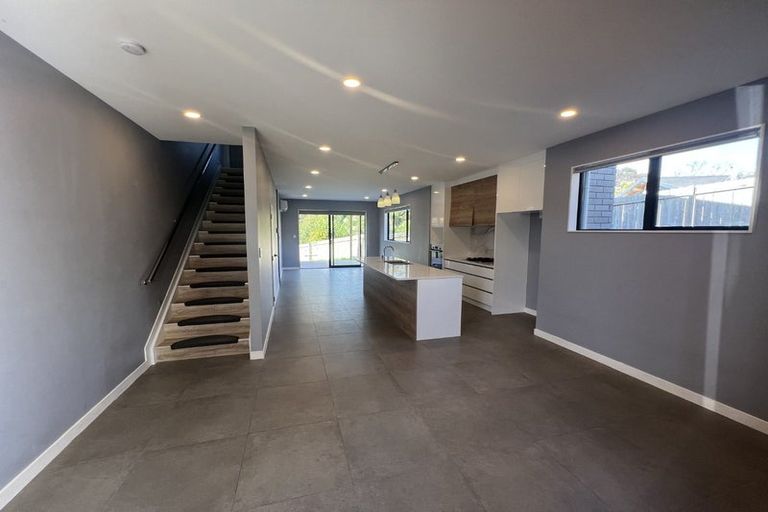 Photo of property in 41 Waka Street, Albany Heights, Auckland, 0632