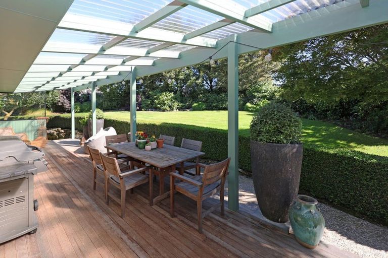 Photo of property in 25 Grove Avenue, Weston, Oamaru, 9401