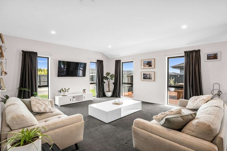 Photo of property in 78 Petries Road, Woodend, 7610