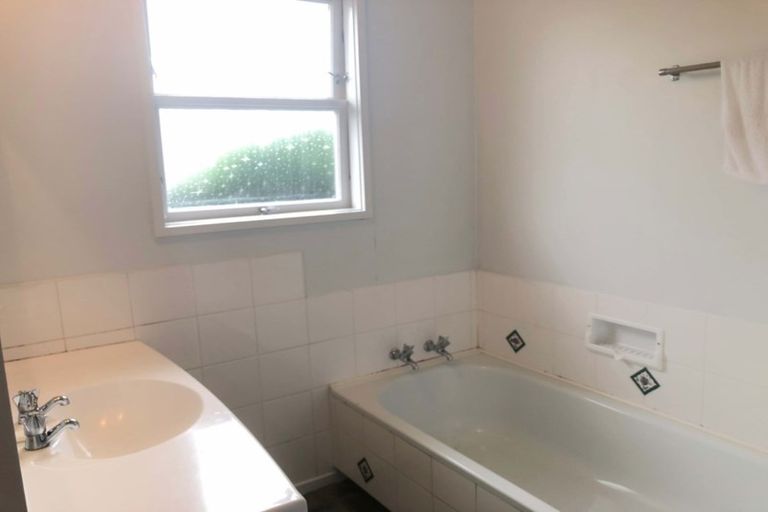 Photo of property in 6 Elliott Street, Taradale, Napier, 4112