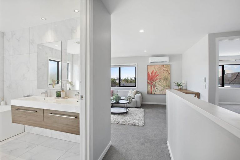 Photo of property in 138 Bucklands Beach Road, Bucklands Beach, Auckland, 2012