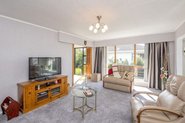 Photo of property in 44 Rimu Street, Levin, 5510