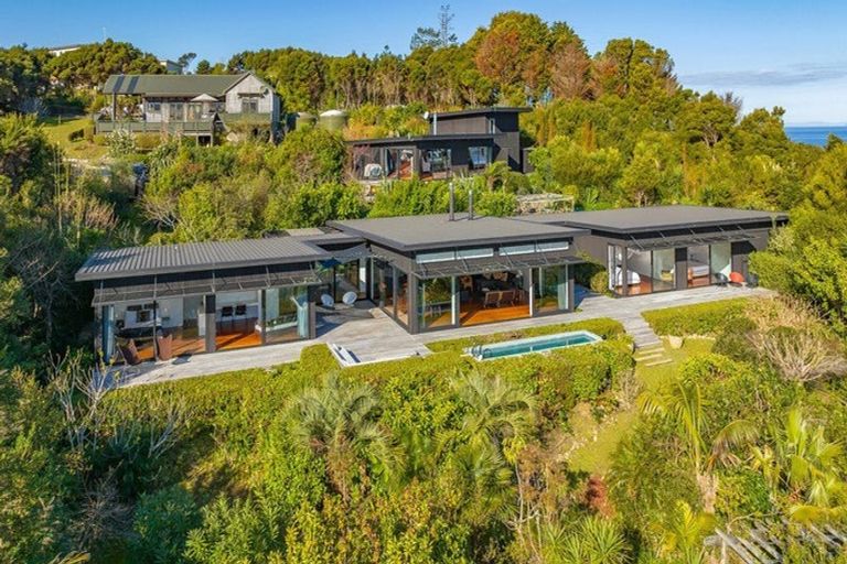 Photo of property in 3 Elizabeth Point Road, Kawau Island, 0920