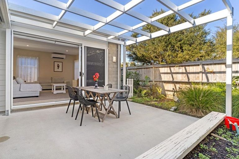 Photo of property in 68 Franks Way, Papamoa Beach, Papamoa, 3118