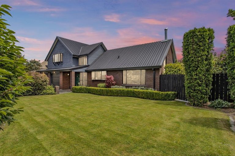 Photo of property in 11 Janelle Place, Rangiora, 7400