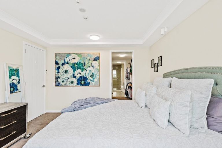 Photo of property in 164 Landmark Terrace, Orewa, 0931