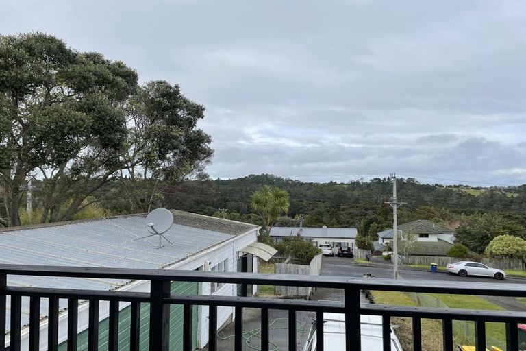 Photo of property in 39 Park Road, Glenfield, Auckland, 0629